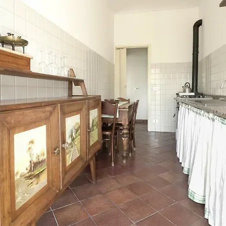 Italianway - Strada Grinzane 3 펜션 *